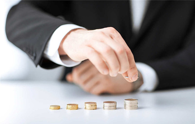 金融機(jī)構(gòu)委托的現(xiàn)貨交易員 職責(zé)、挑戰(zhàn)與職業(yè)價值